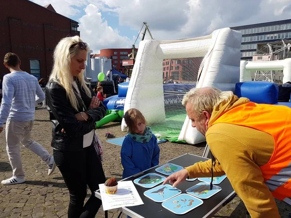 Almanya şehirde çocuk dünya gün 2017