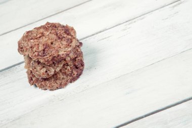 Ana sayfa üzerinde ahşap tabl kurabiye yaptım