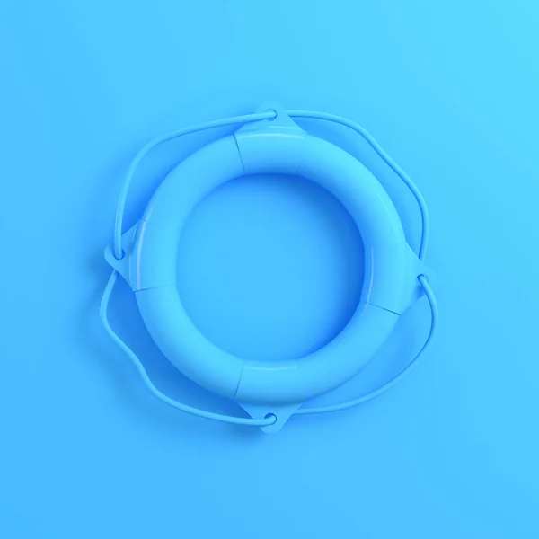 Záchranný kruh na světle modrém podkladu — Stock fotografie