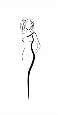 podyum üzerinde genç kadın