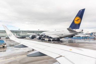 Lufthansa Airbus A380 Frankfurt Havaalanı'nda 