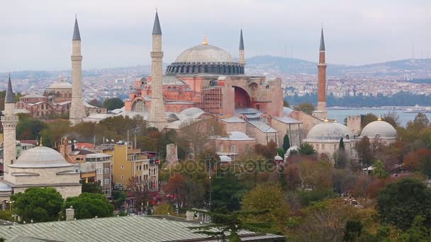Widok z lotu ptaka świątyni Hagia Sofia w Stambule — Wideo stockowe