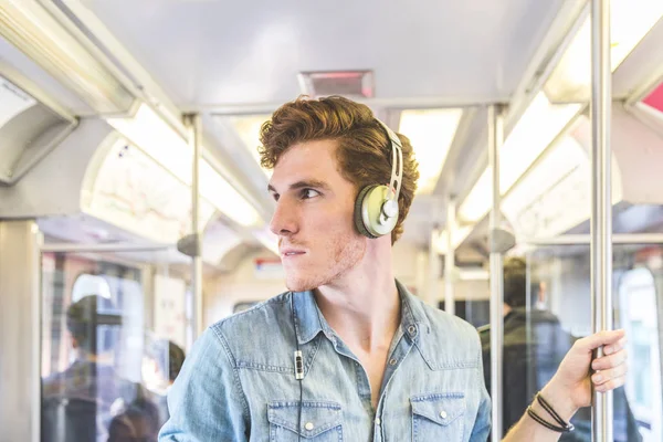 Young man on the train in Chicago — Stock Photo, Image