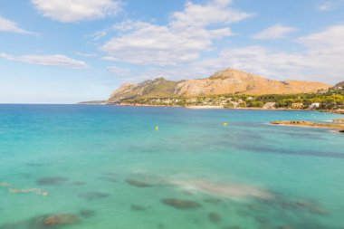 Sahil Mallorca, uzun pozlama, kristal berraklığında su