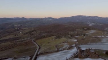 Kar kış hava kırsal görünümü