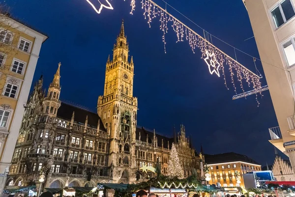 Munich Rathaus with Christmas tree and decorations — Stock Photo, Image
