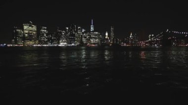 şehir merkezinde, gece new York gökdelen