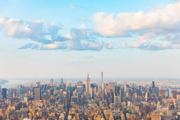 New York city en Manhattan luchtfoto — Stockfoto