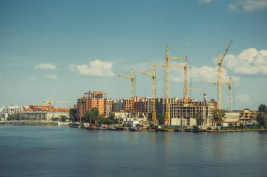 İnşaat alanında modern yerleşim bölgesi