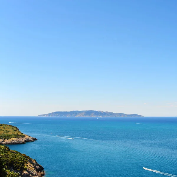 Hills İtalyan deniz manzarası — Stok fotoğraf