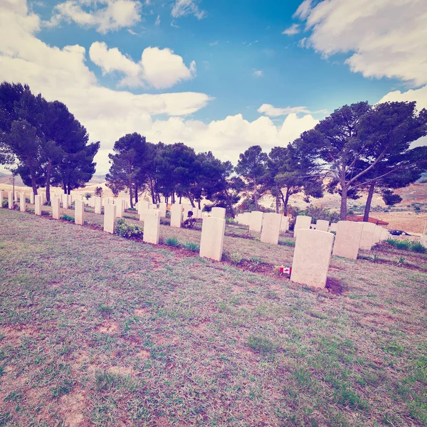 Kanadský vojenský hřbitov v Sicílii — Stock fotografie