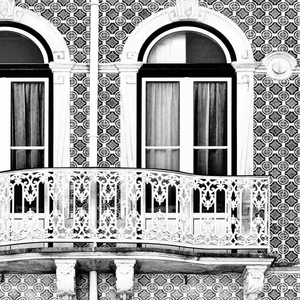Varanda Decorada com Azulejos Portugueses — Fotografia de Stock