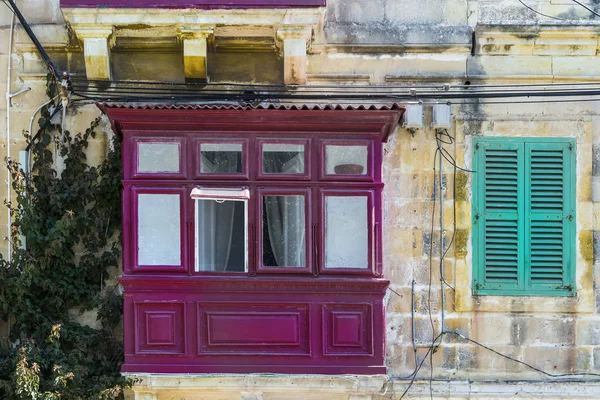 Traditionele maltese venster — Stockfoto