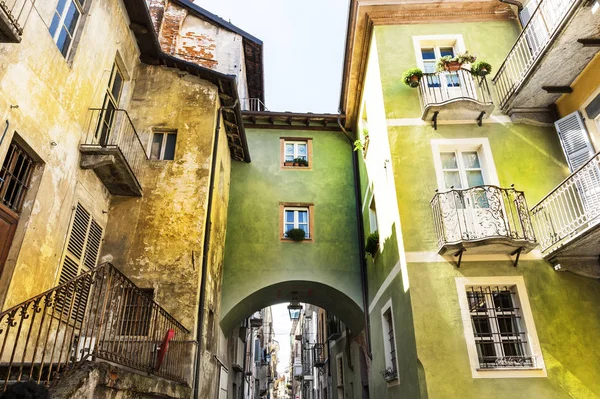 Arquitectura de la ciudad de Cuneo — Foto de Stock