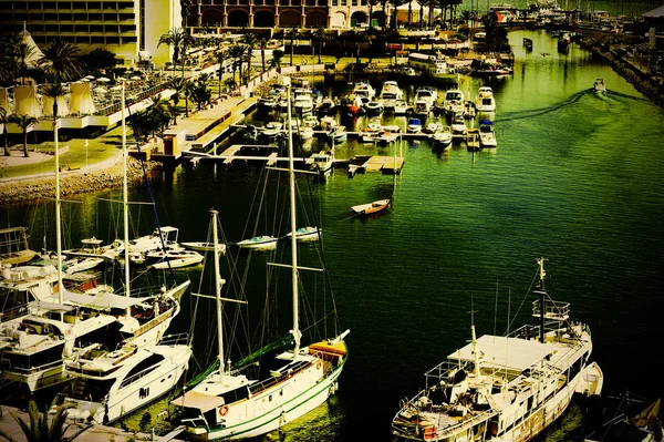 Marina with yachts — Stock Photo, Image