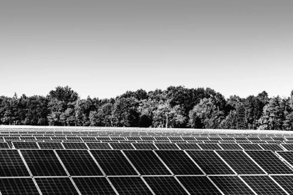 Painéis solares em Francia — Fotografia de Stock