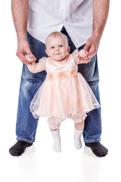 Padre sosteniendo pequeño bebé — Foto de Stock