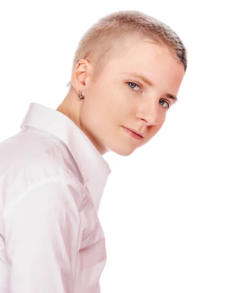 Mujer con el pelo corto — Foto de Stock