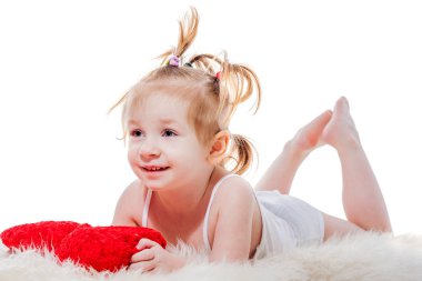  yatakta yatan toddler kız