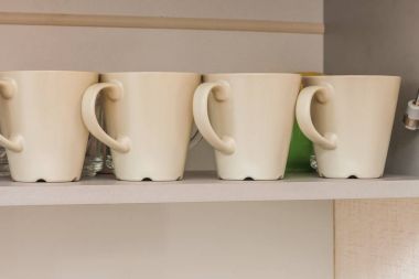 Dört kahve bardağı