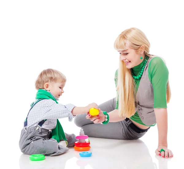 Mère jouant avec son fils — Photo