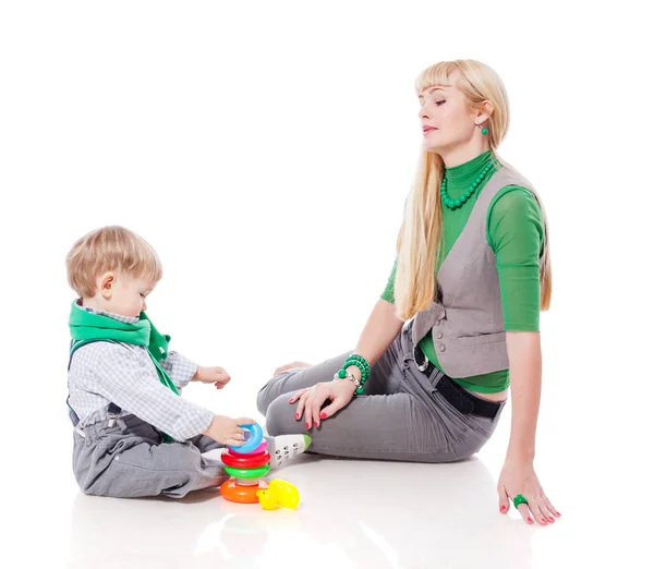 Mère jouant avec son fils — Photo