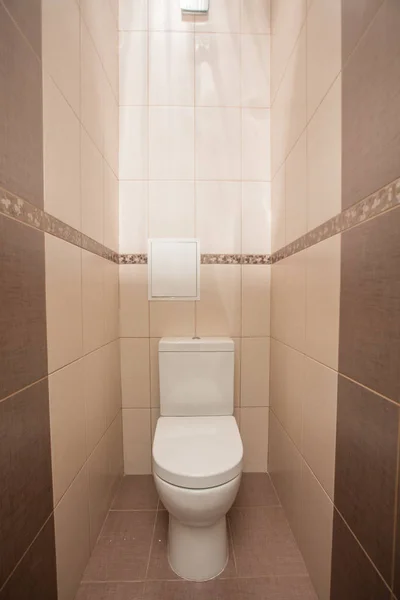 Restroom with toilet — Stock Photo, Image