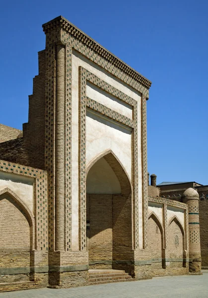 Madrasah en el casco antiguo de Khiva — Foto de Stock