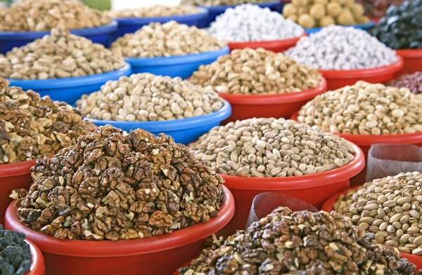 Dried fruit at a market in Uzbekistan — Stock Photo, Image