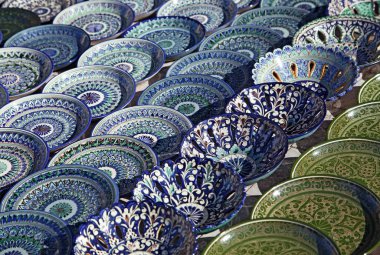Seramik dishware, Özbekistan