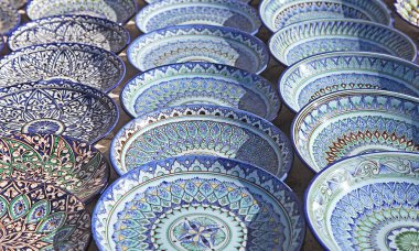 Seramik dishware, Özbekistan