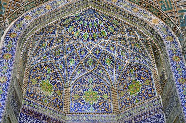 İçi Sherdor medrese Semerkant'a