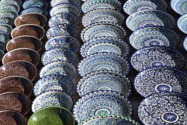 Seramik dishware, Özbekistan