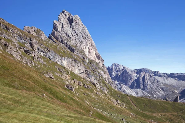 Montagna Seceda nelle Dolomiti — Foto Stock