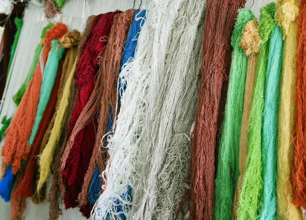 Multicolored thread background — Stock Photo, Image