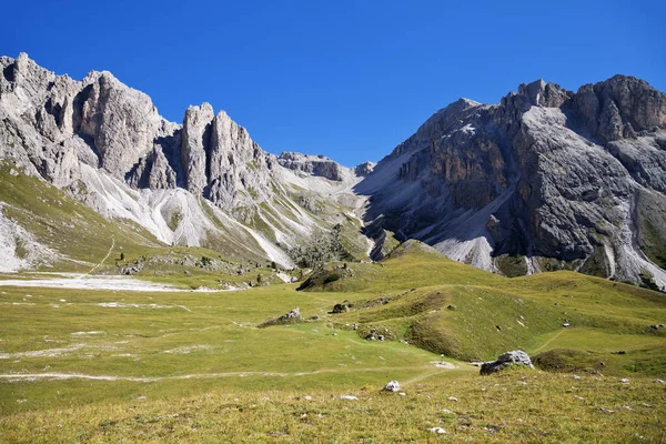 Dolomit Alperna, landskap — Stockfoto