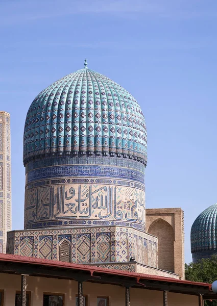 Mezquita Bibi-Khanym, Samarcanda, Uzbekistán — Foto de Stock