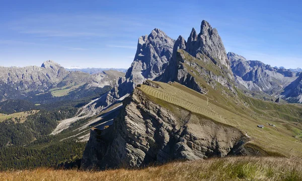 Montanha Seceda nas Dolomitas, panorama — Fotografia de Stock