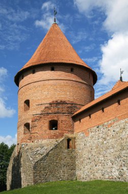 Vilnius yakınındaki Trakai kale kule