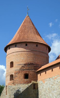Vilnius yakınındaki Trakai kale kule