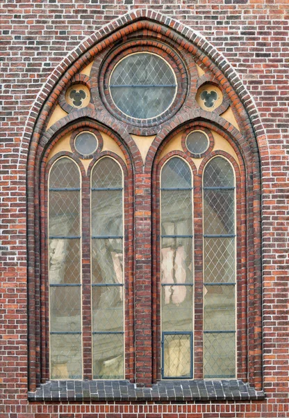 Window of a gothic cathedral — Stock Photo, Image