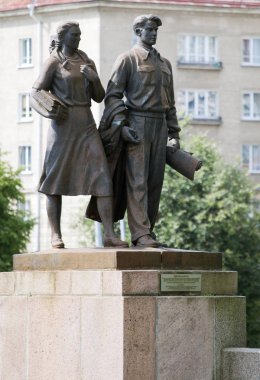 Vilnius, heykeller yeşil köprü