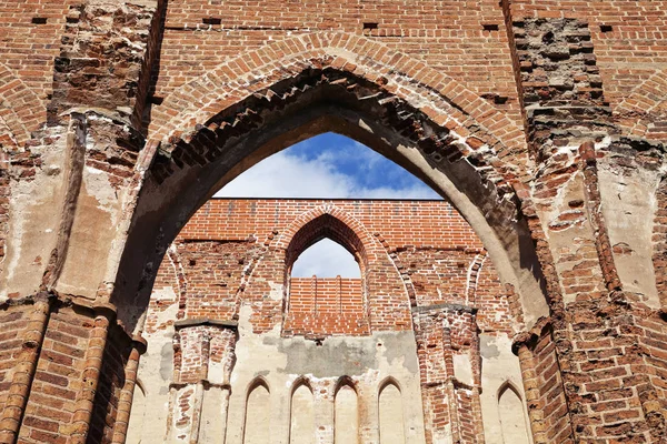 Ruinas de la catedral de Tartu — Foto de Stock