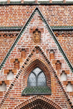 Ruines'den Tartu Katedrali