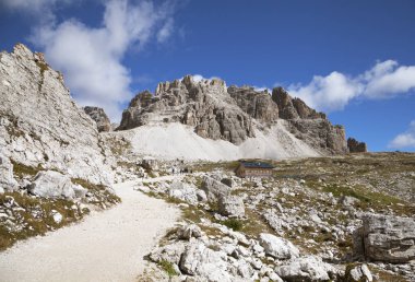 Dolomites dağ manzarası