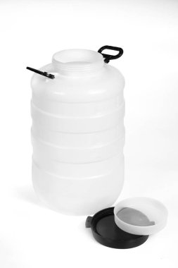 Beyaz plastik varil 