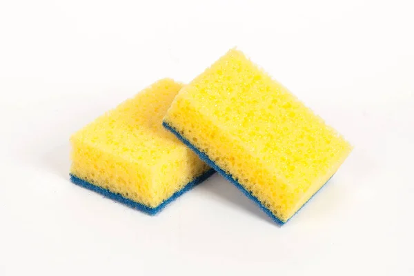 Duas esponjas de limpeza amarelas — Fotografia de Stock