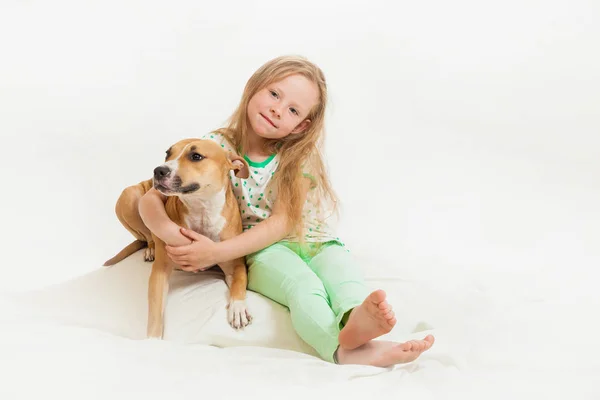 The little girl and dog — Stock Photo, Image