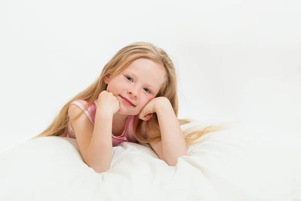 Beautiful little girl — Stock Photo, Image