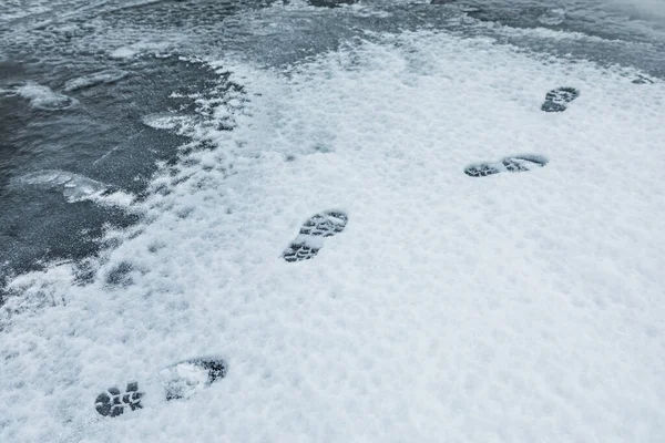 Traces Human Boots River Ice — Stock Photo, Image